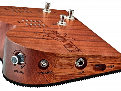 STOMP BOX with built-in LOOPER