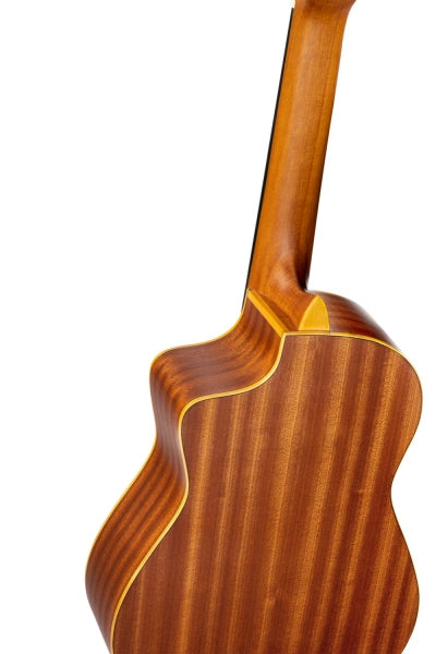 Requinto Model Klassisk gitar, Spruce top, Deep Body