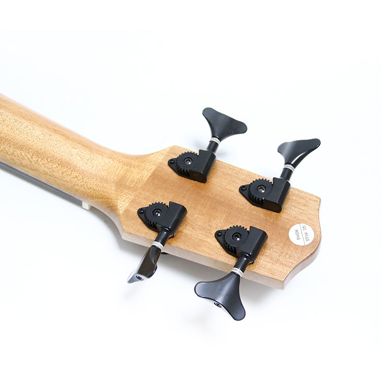 Ukulelebass med granlokk