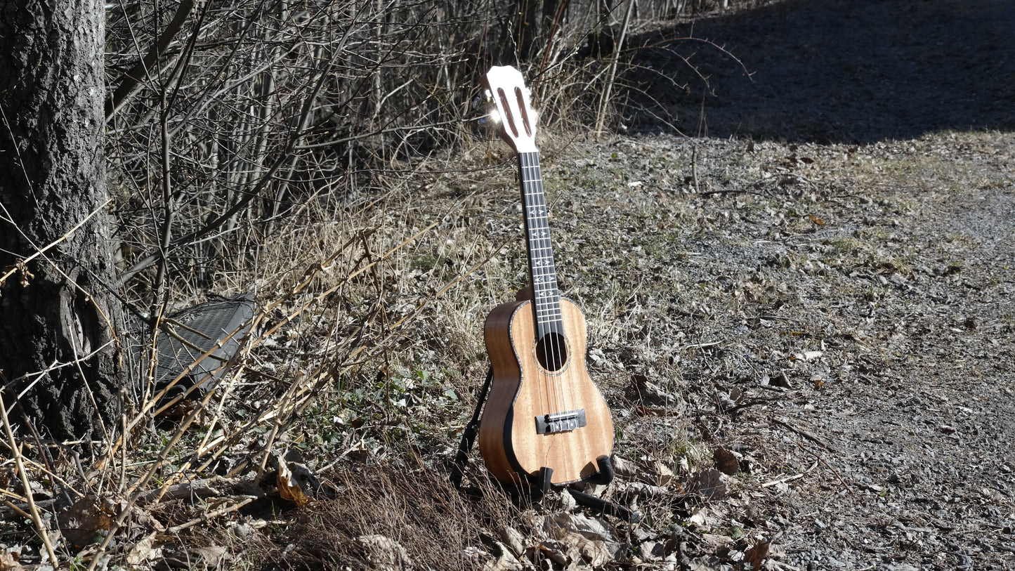 LOMA - Konsert-ukulele