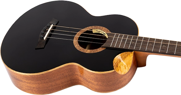Nora - Bariton-ukulele med stål-strenger