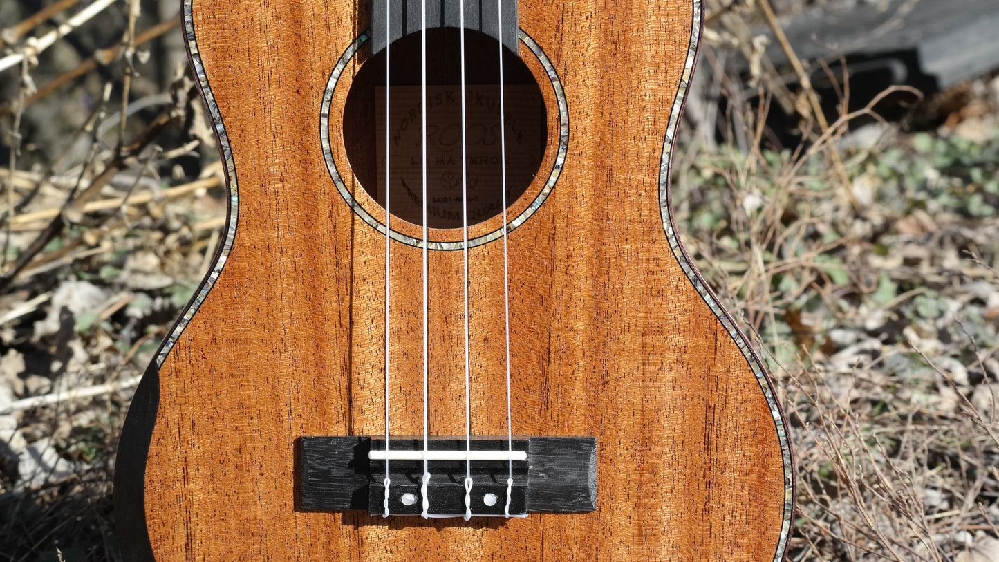 LOMA Tenor-ukulele
